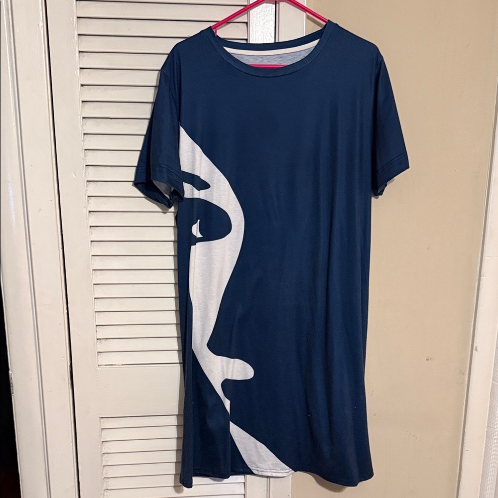 Pixie Lady T-Shirt Dress with abstract face